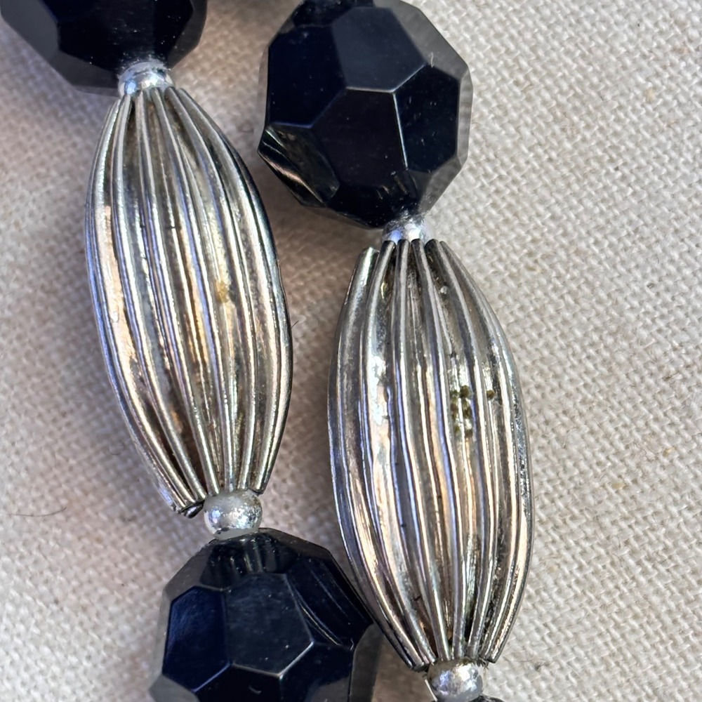 Vintage Tassel Medallion Necklace Black Silver Tone Metal Victorian Goth Boho - Picture 13 of 16